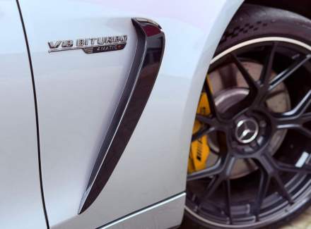 Mercedes-Benz - AMG GT