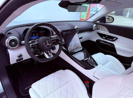 Mercedes-Benz - AMG GT