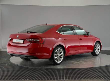 Škoda - Superb