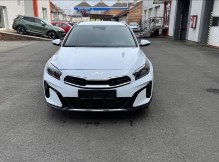 Kia - XCeed