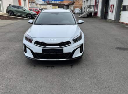 Kia - XCeed