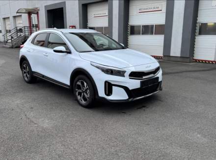 Kia - XCeed