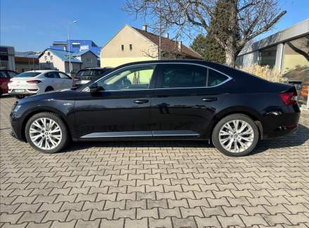 Škoda - Superb