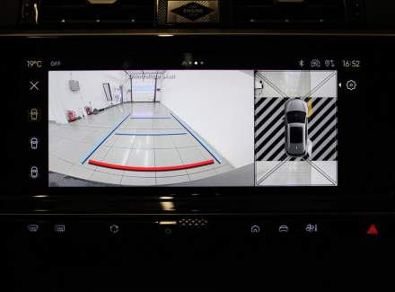 DS Automobiles - DS7 Crossback