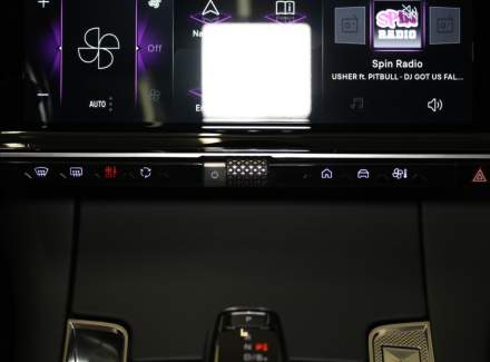 DS Automobiles - DS7 Crossback