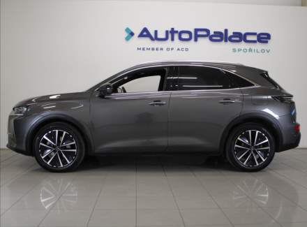 DS Automobiles - DS7 Crossback