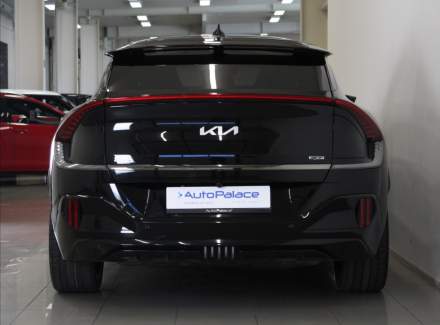 Kia - EV6