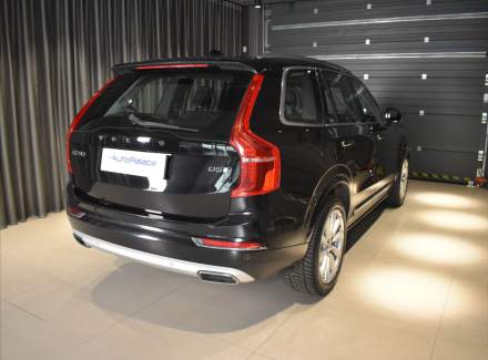 Volvo - XC90