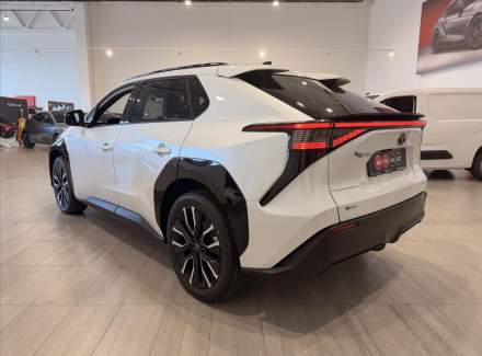 Toyota - bZ4X