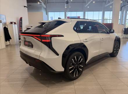 Toyota - bZ4X
