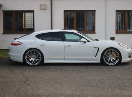 Porsche - Panamera