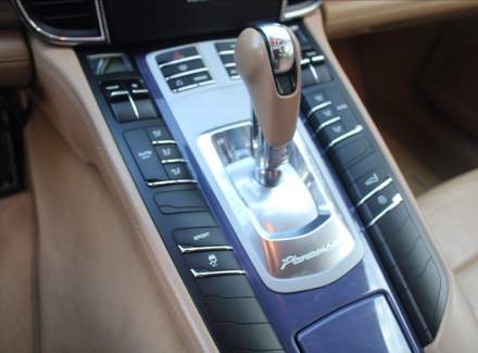 Porsche - Panamera