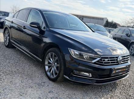 Volkswagen - Passat