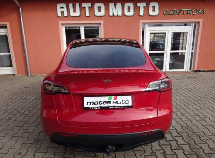 Tesla - Model Y