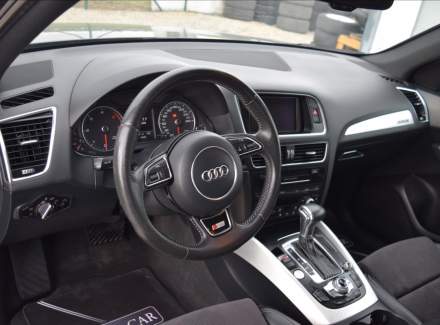 Audi - Q5