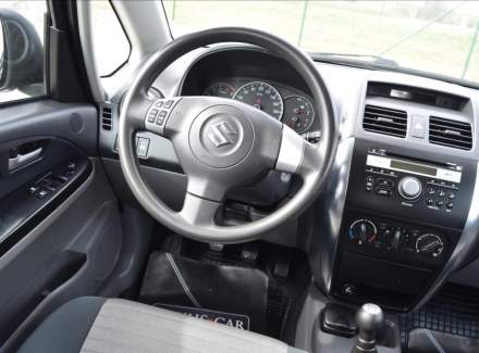 Suzuki - SX4