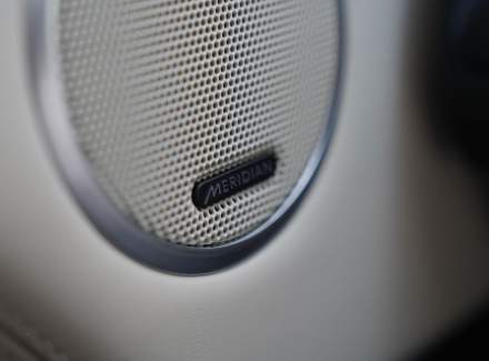 Land Rover - Range Rover