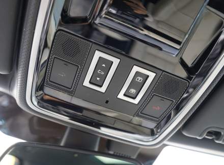 Land Rover - Range Rover