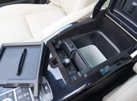 Land Rover - Range Rover