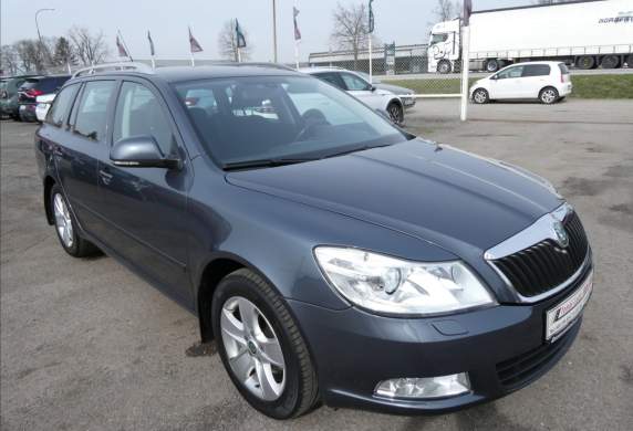 Škoda - Octavia