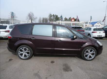 Ford - S-MAX
