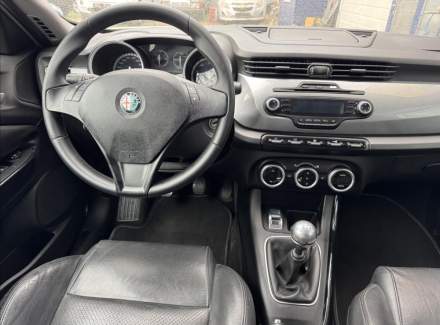 Alfa Romeo - Giulietta