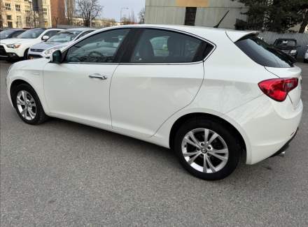 Alfa Romeo - Giulietta