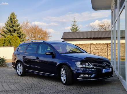 Volkswagen - Passat