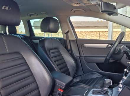 Volkswagen - Passat