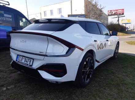 Kia - EV6