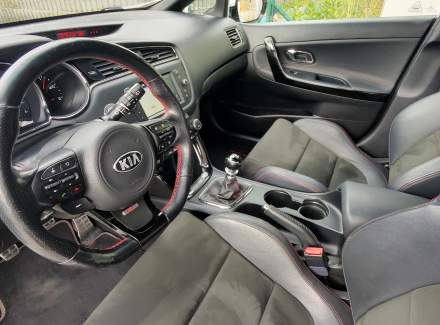 Kia - Cee'd