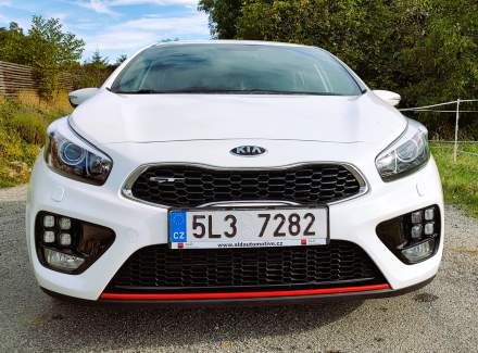 Kia - Cee'd