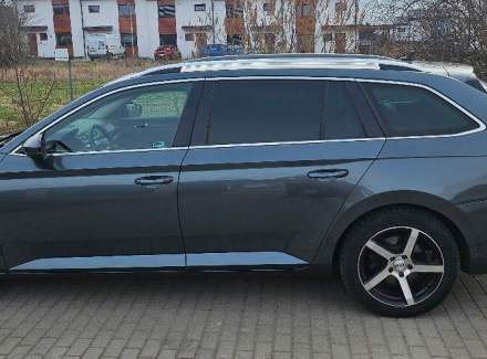 Škoda - Superb