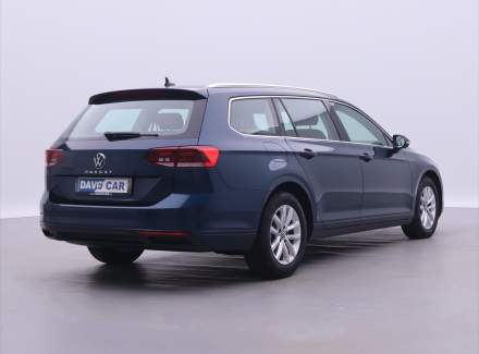 Volkswagen - Passat