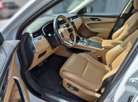 Jaguar - F-Pace