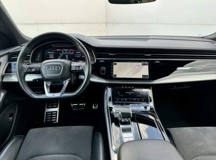 Audi - SQ8