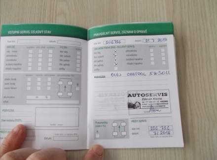 Mercedes-Benz - Vito