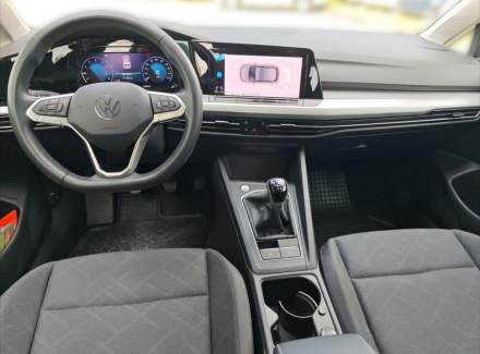 Volkswagen - Golf