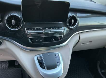 Mercedes-Benz - V-class