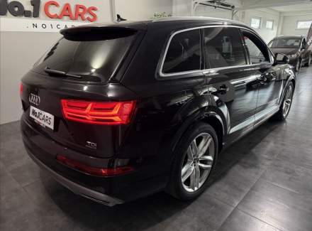 Audi - Q7