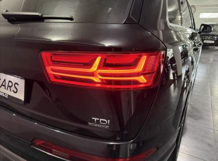 Audi - Q7