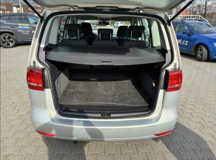 Volkswagen - Touran