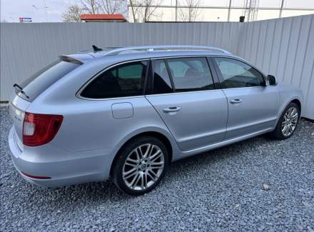 Škoda - Superb