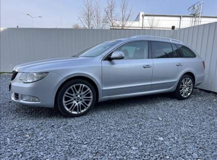 Škoda - Superb