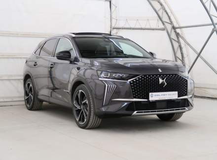 DS Automobiles - DS7 Crossback