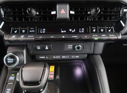 Toyota - Land Cruiser