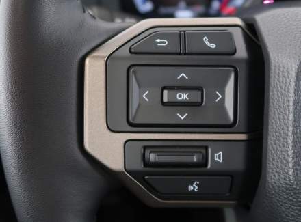 Toyota - Land Cruiser