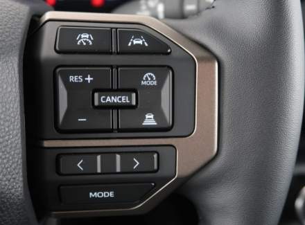 Toyota - Land Cruiser