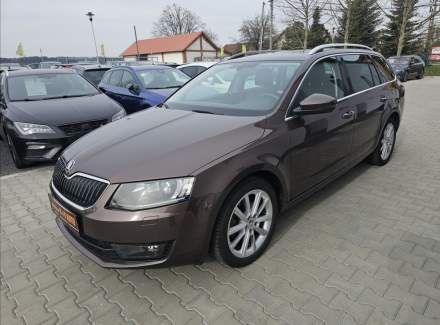 Škoda - Octavia