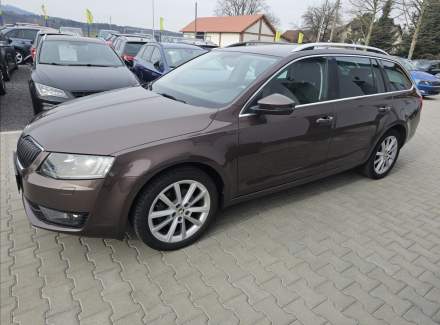 Škoda - Octavia
